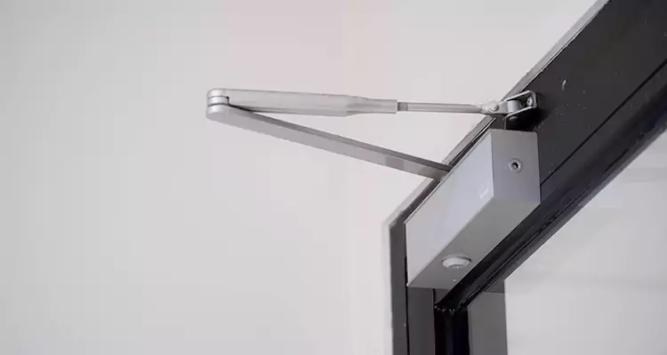 Screen Door Closer Repair in Vero Beach, FL
