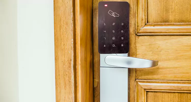 Keyless Hotel Door Locks Repair in Vero Beach, FL